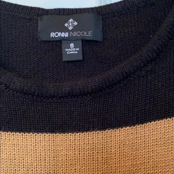 RONNI NICOLE FORM ENHANCING SWEATER DRESS!! - Picture 2 of 3
